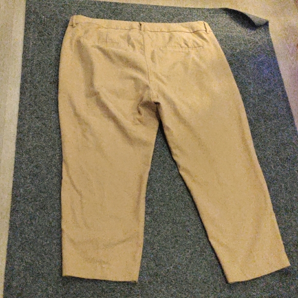 Brown Old Navy pants - Size 18 - Picture 3 of 3